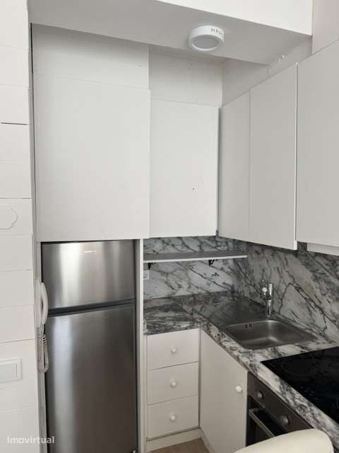T1 Rua das Doze Casas-25