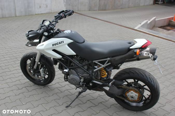 Ducati Hypermotard - 31