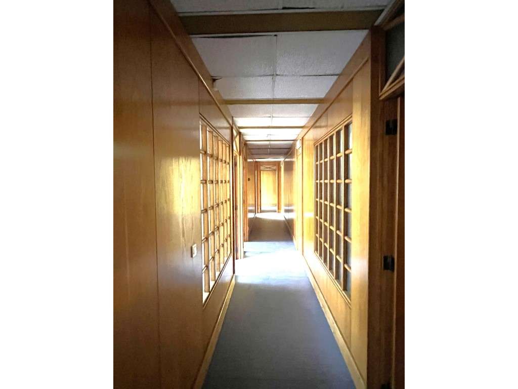 Escritório com 266 m2 junto ao Centro Comercial das Olaias-3