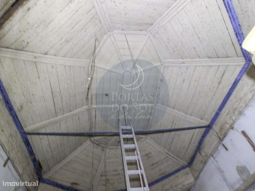 Prédio C. Histórico Invest - Grande imagem: 3/21