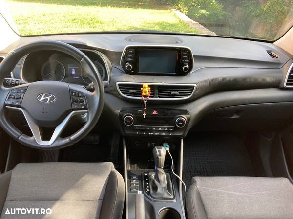 Hyundai Tucson 1.6 CRDI 4WD 7DCT Style - 6