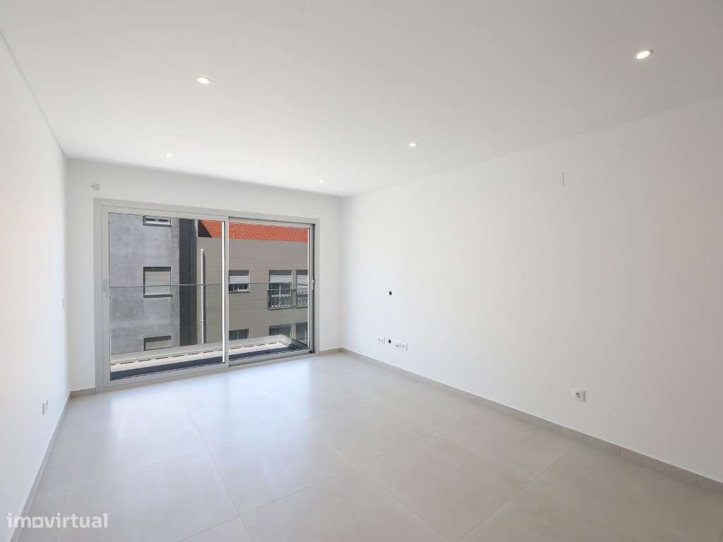 Fabuloso Apartamento T3 Novo com Vista de mar no Sítio Nazaré-10