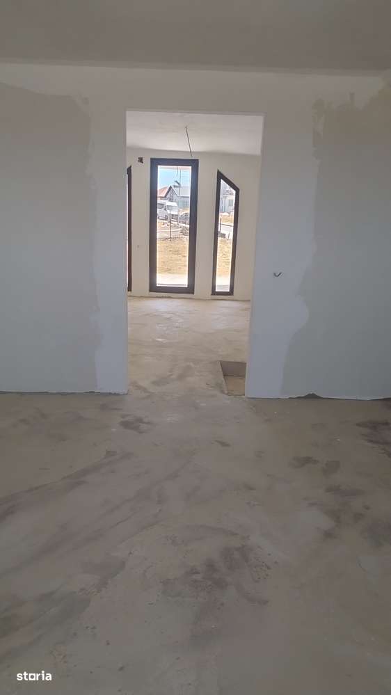 Casa cu mansardă in Valu lui Traian-8