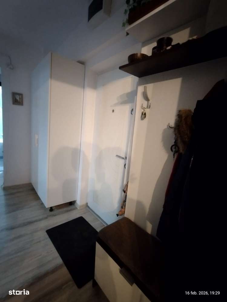 Apartament doua camere, et.1, centrul cartierului Rovine-zona Părculeț-2