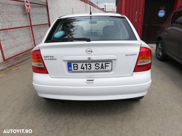 Opel Astra Classic 1.7CDTI - 8