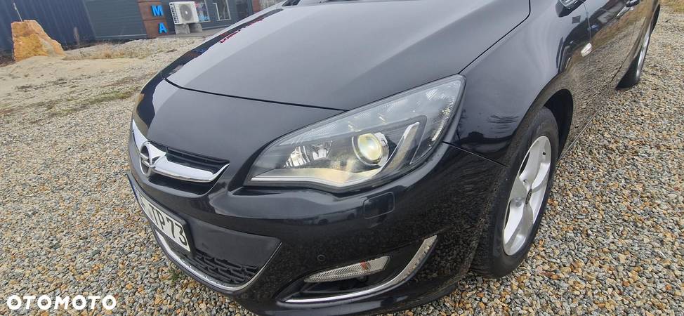 Opel Astra 1.4 Turbo Active - 10