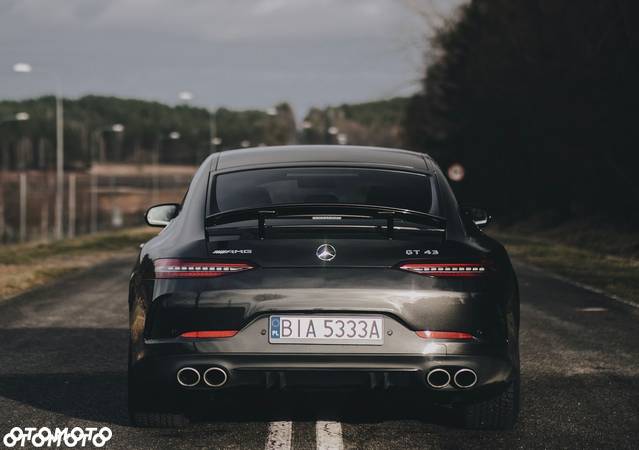 Mercedes-Benz AMG GT 43 4-Matic+ - 35