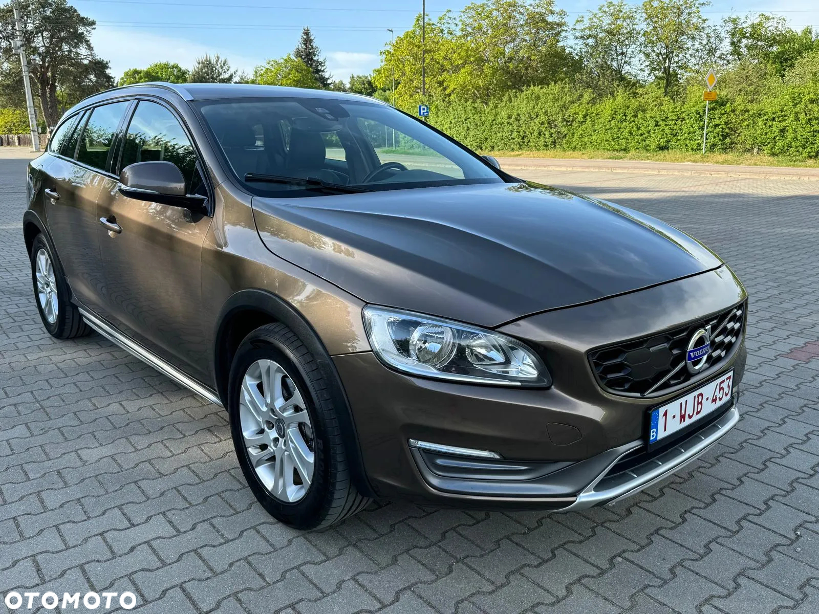 Volvo V60 Cross Country D3 Momentum - 5