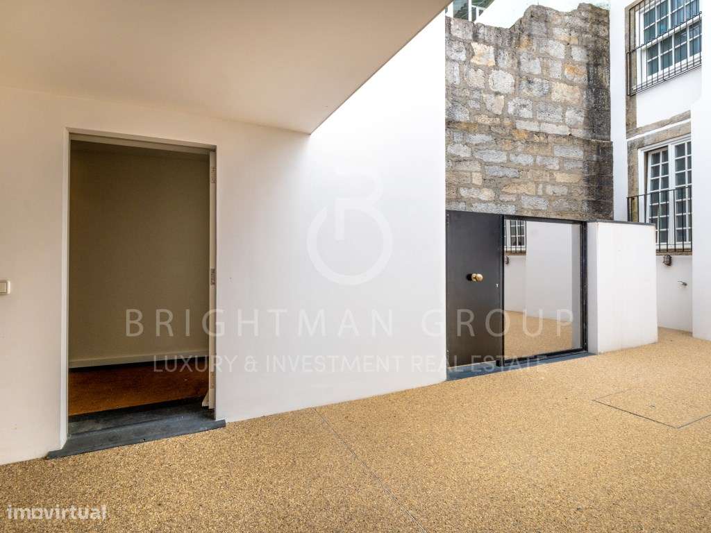 Duplex T4 de Luxo na Foz com Terraço e Vista Jardim - Grande imagem: 2/48