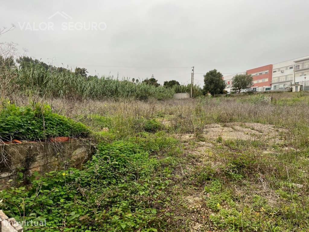 Terreno urbano para construção de 2 prédios em Arcena - Grande imagem: 5/12