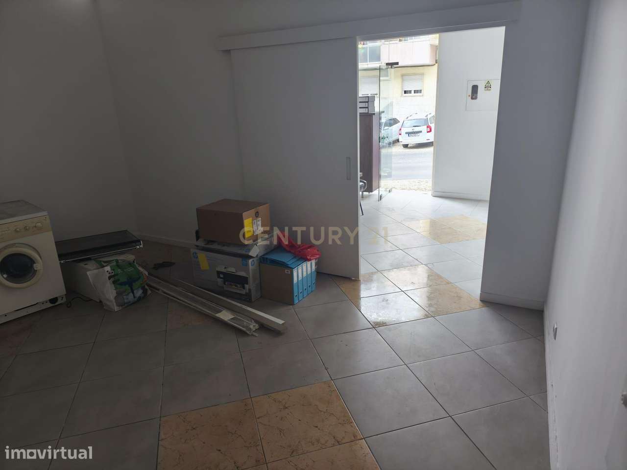Moradia T2  |  Terraço  |  Com loja ou garagem-3