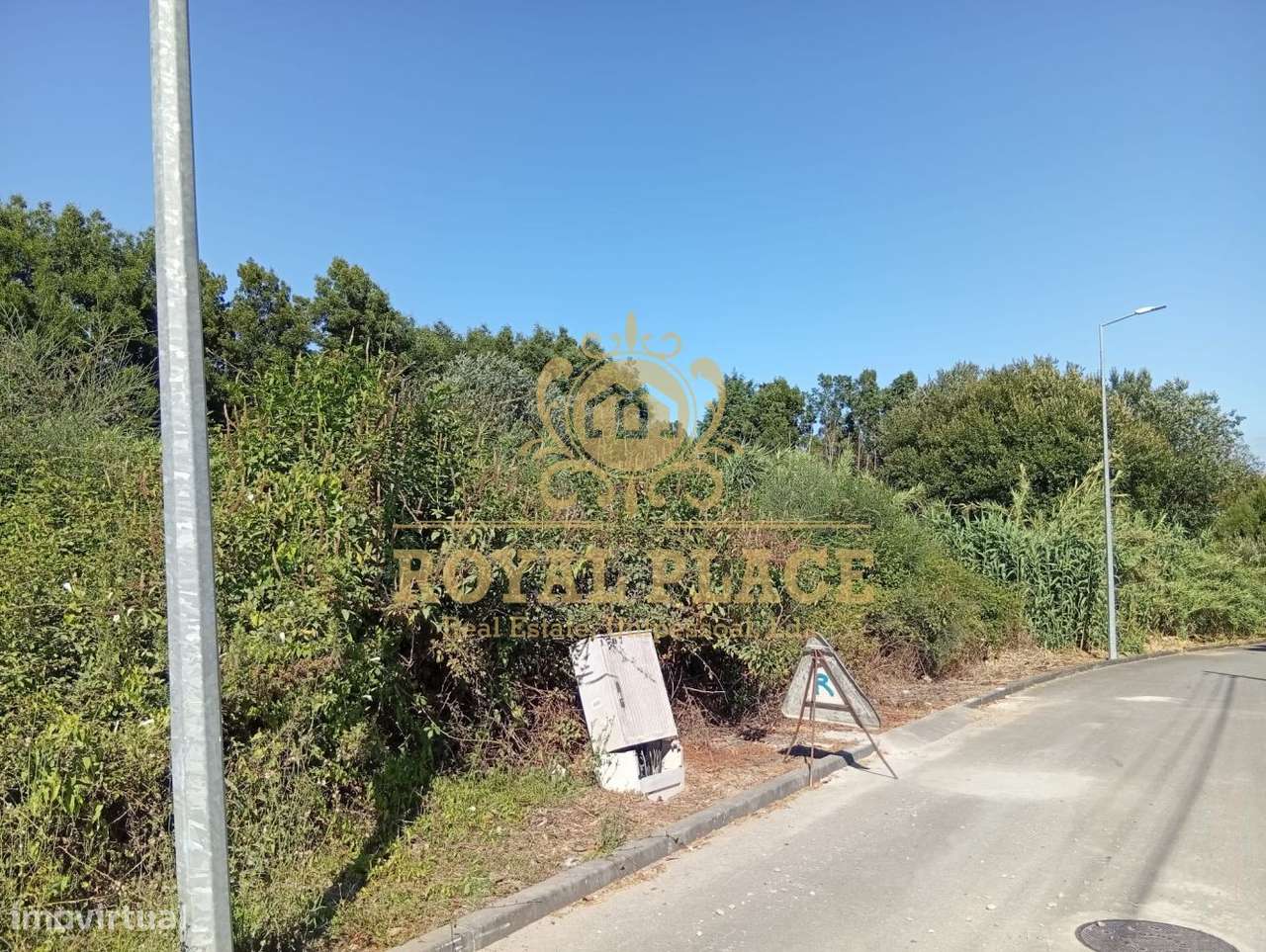 Lote com 640m2 em Santa Maria da Feira - Grande imagem: 3/7