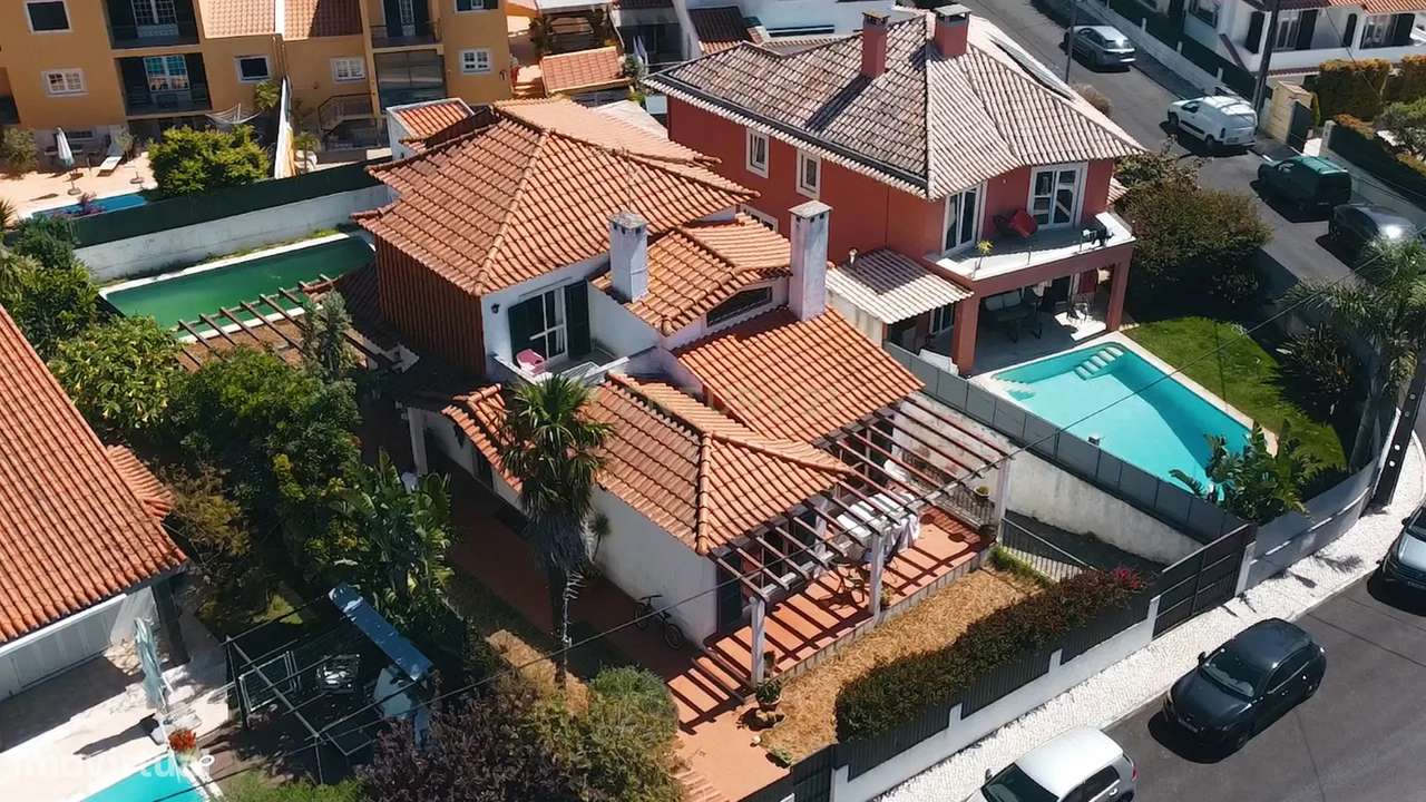 Espetacular Moradia em Cascais com Jardim e Piscina-22