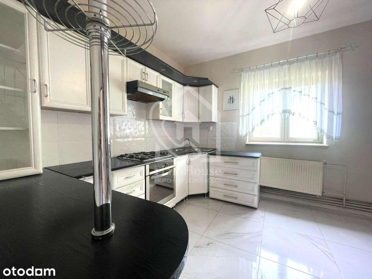 Dom w spokojnej okolicy | Obok Iłowej | 6 Pokoi |-5