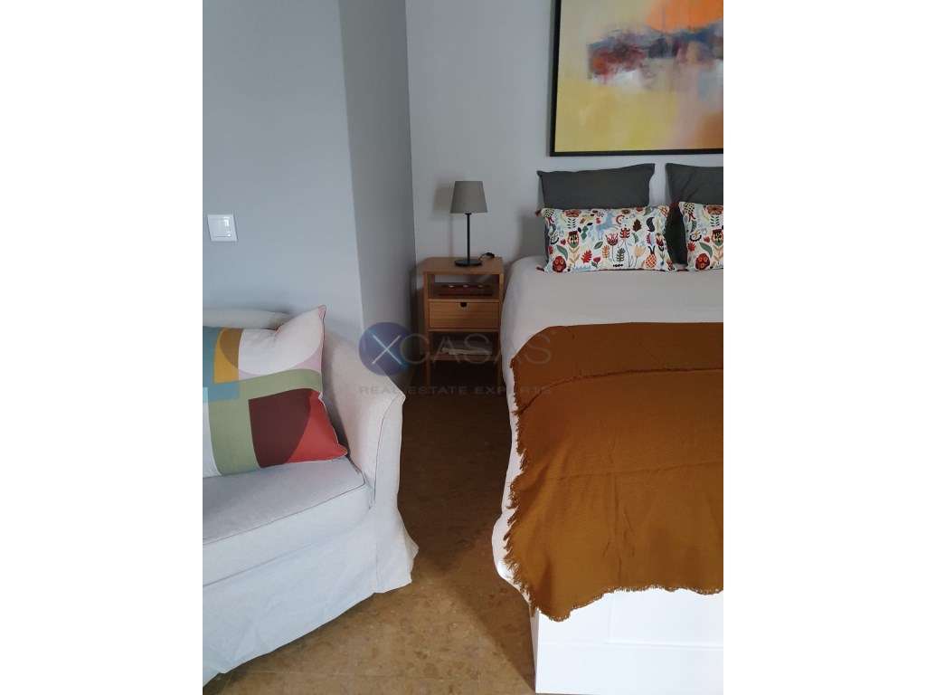 Apaixonante estúdio localizado no Coração de Cascais.-10