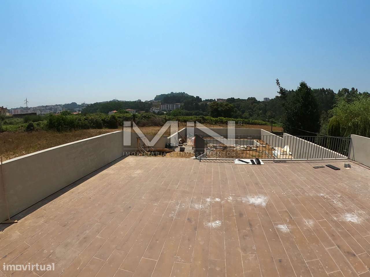 Moradia V4 -c/ piscina - 5 km do Porto-41