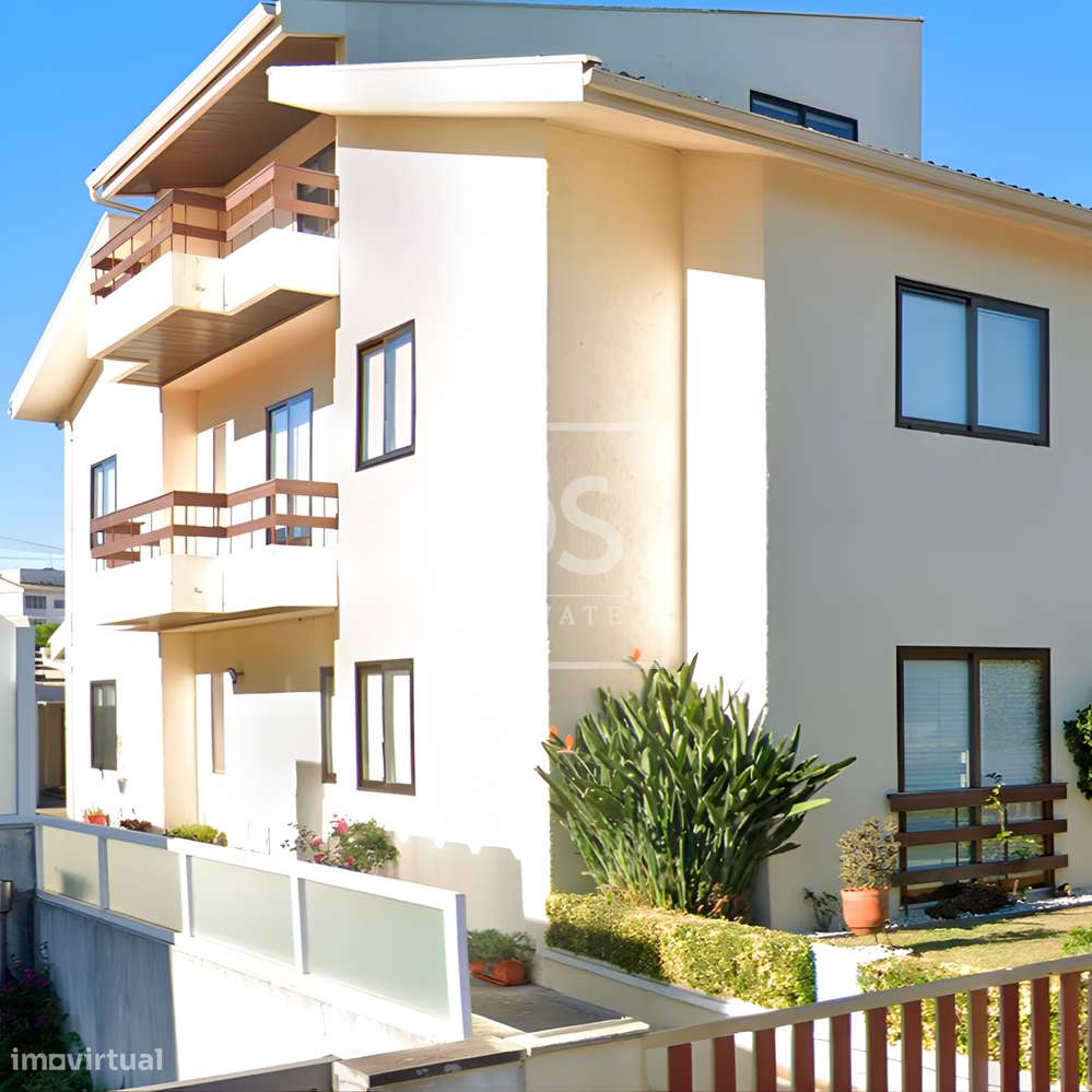 Não é apenas uma casa.  Moradia no Coração da Póvoa de Varzim - Grande imagem: 4/37