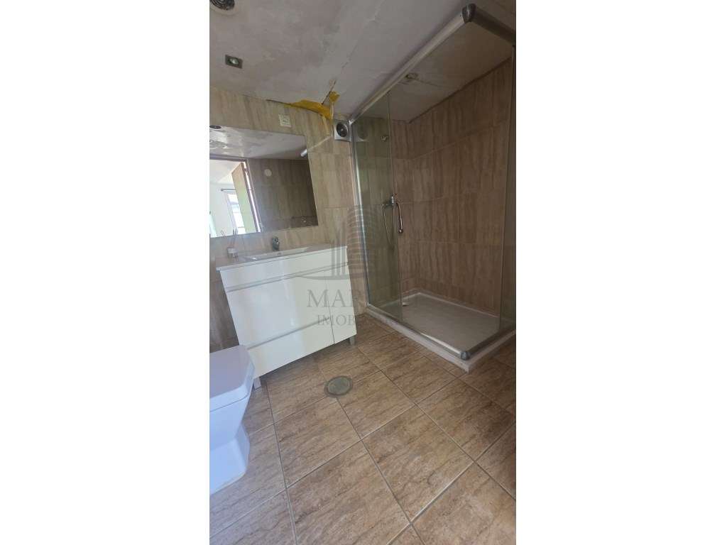 Moradia T2 + T2, em Gondomar - Oportunidade de Investimento-8