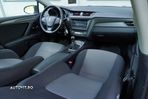 Toyota Avensis 1.6 D-4D Executive - 4