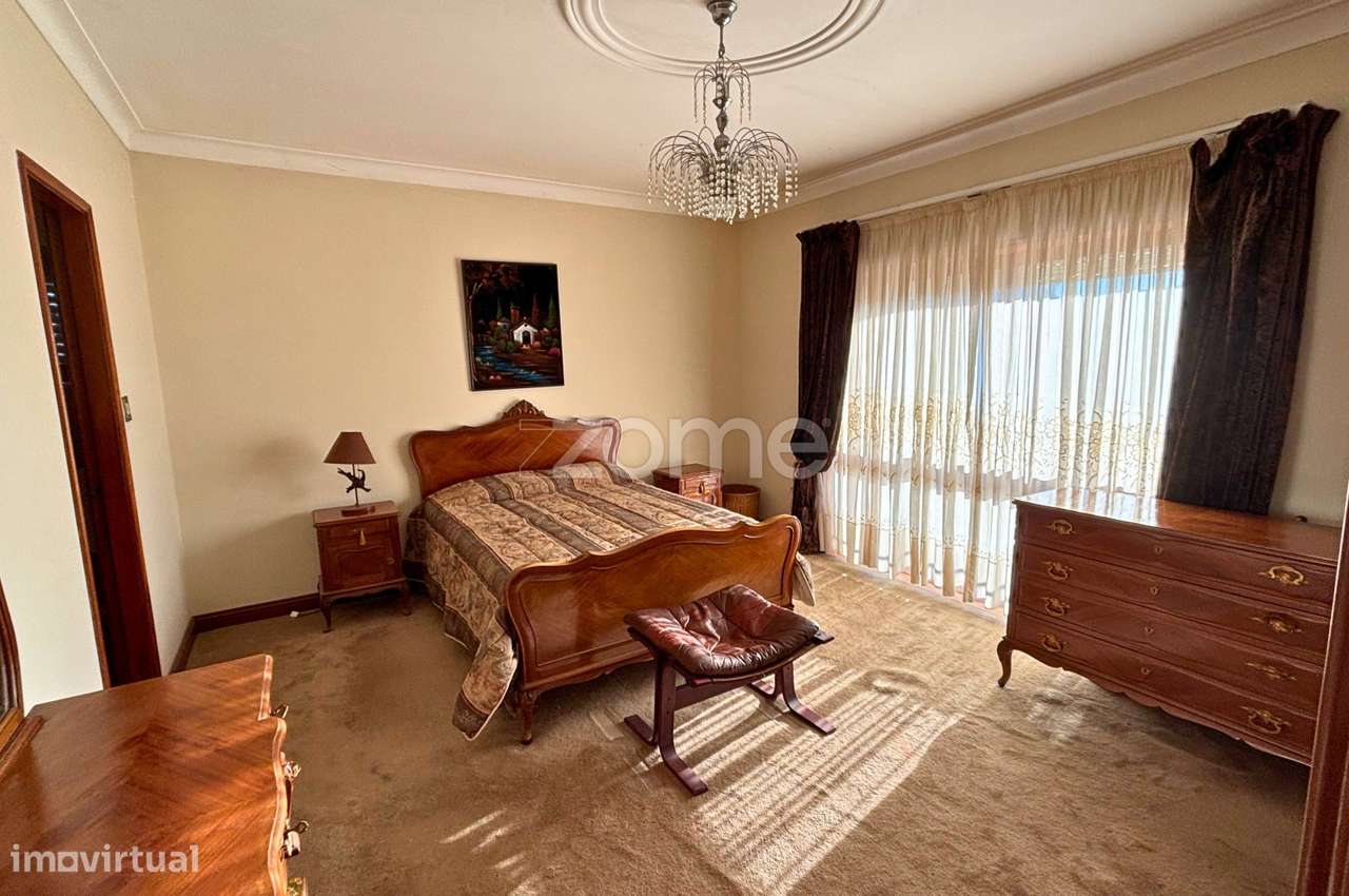 Moradia Individual T7 localizada em S. Pedro da Torre - Grande imagem: 5/21