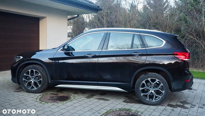 BMW X1 sDrive18i xLine - 17