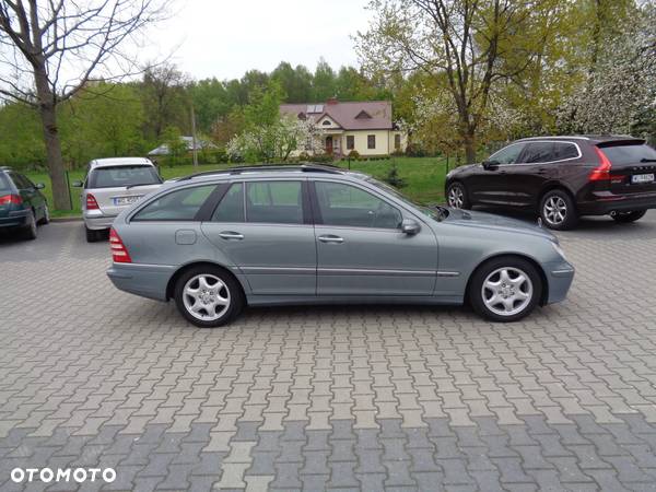 Mercedes-Benz Klasa C - 16