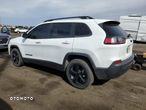 Jeep Cherokee - 6