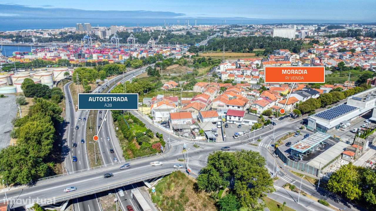 Moradia T7 para venda - Grande imagem: 1/37