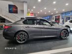 Alfa Romeo Giulia 2.0 Turbo Veloce Q4 - 10