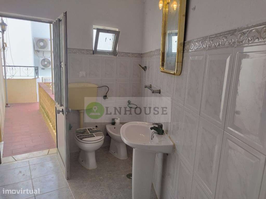 Moradia T2+2 com quintal e terraço, Azinhal-41