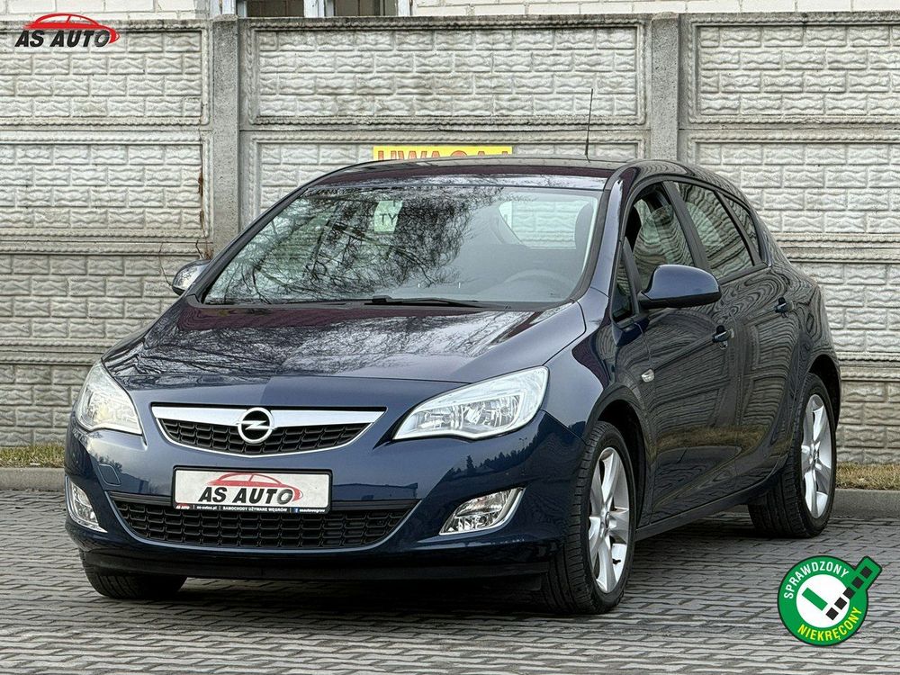 Opel Astra J 1.6 Active 2010
