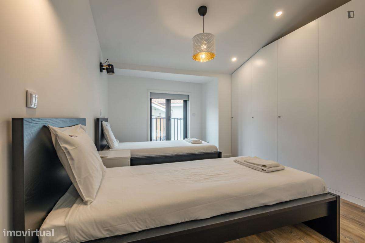 Apartamento com 2 quartos - localizado em Vila nova de gaia - Grande imagem: 2/16