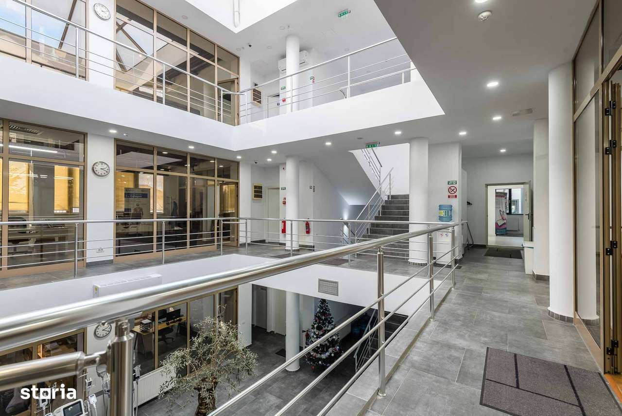 Vânzare complex birouri + depozite – 4.231 mp teren – Tunari - Imagine principală: 3/20