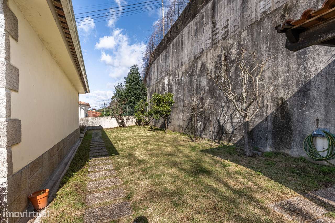 Moradia térrea T5 em Gondizalves - Braga-40
