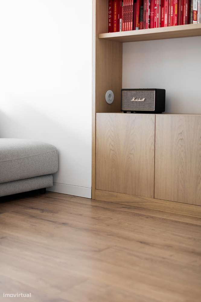 T4 remodelado com terraço - Rua Alexandre Ferreira - Grande imagem: 5/34