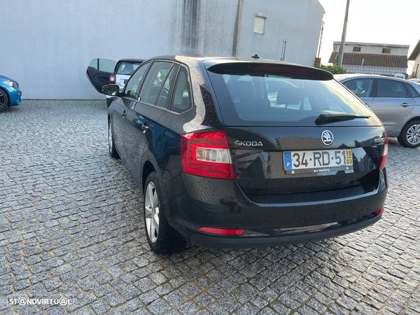 Skoda Rapid Spaceback 1.6 TDi Style - 9