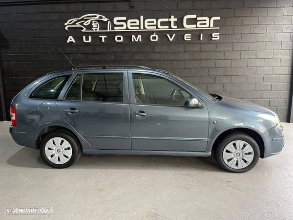 Skoda Fabia Break 1.2 Elegance - 4