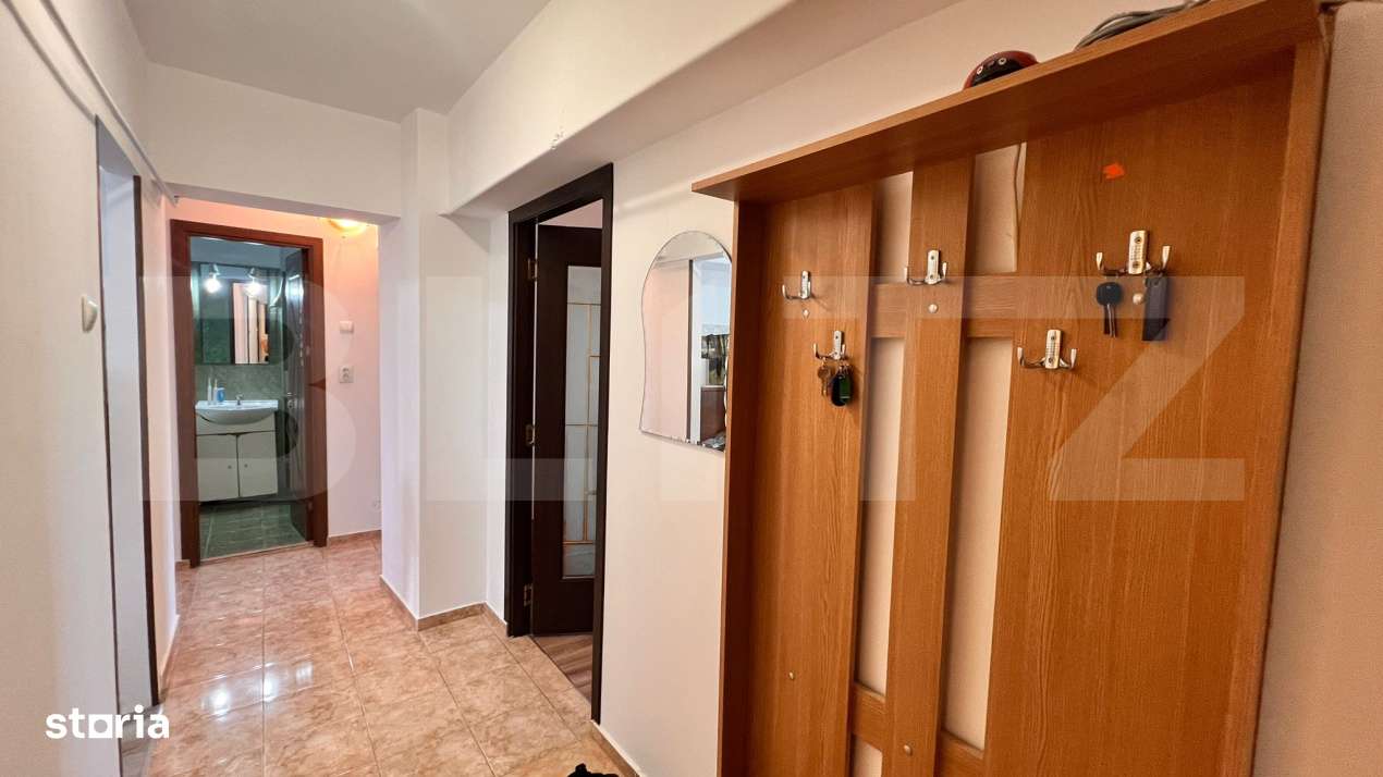 Apartament decomandat 3 camere, parcare generoasa, Electroputere Mall - Imagine principală: 1/16