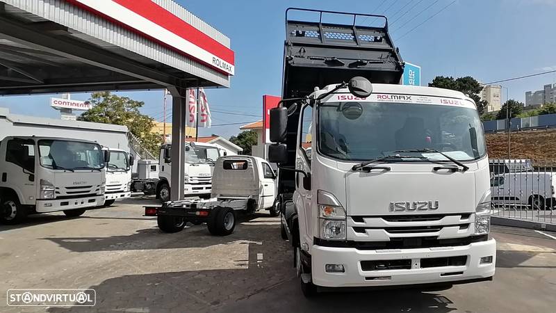 Isuzu FRR 110.240 c/ báscula - 3