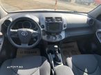 Toyota RAV4 2.2 D-CAT 4x4 Executive - 5