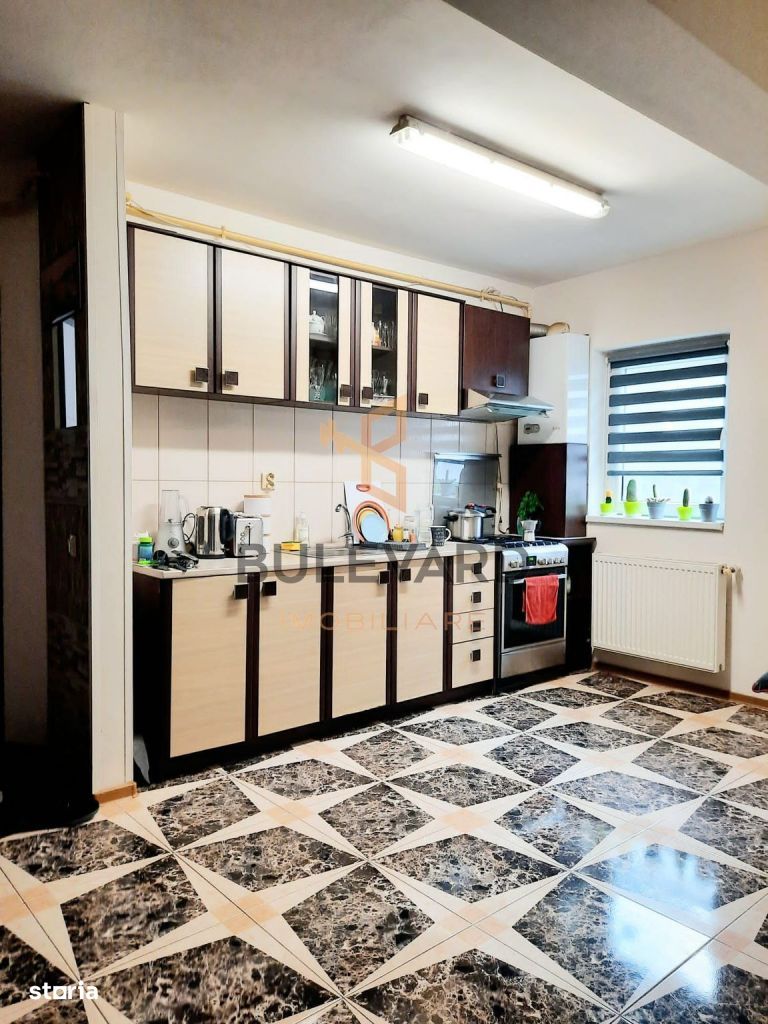 Apartament cu 3 camere la cheie!