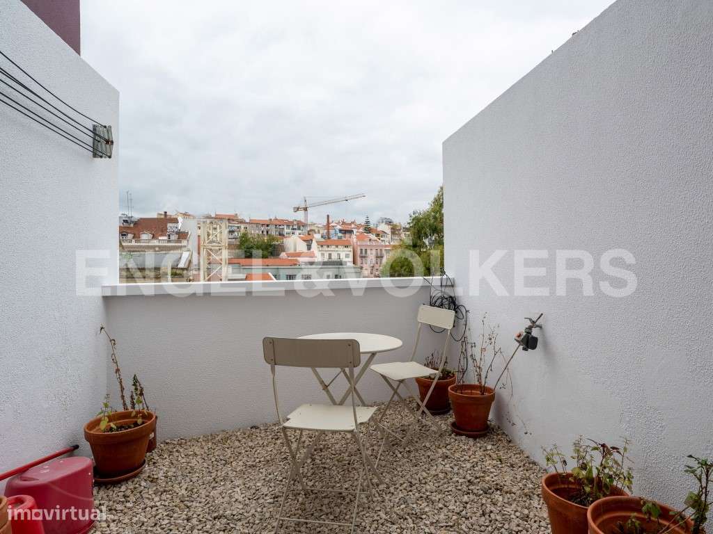 Prédio com 5 suites para investimento - Grande imagem: 2/26