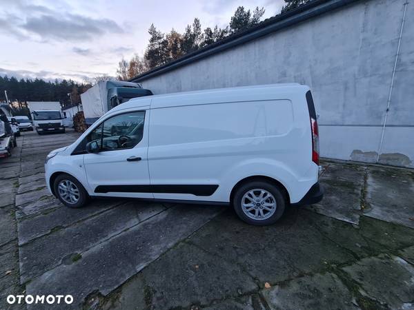 Ford Transit Conect - 27