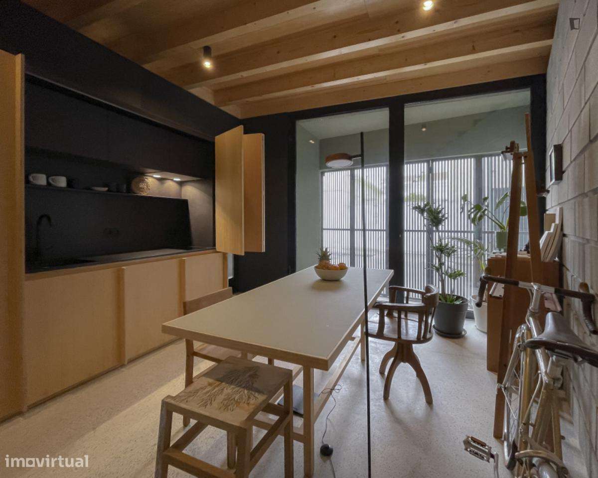 Estúdio - localizado em Ramalde Porto - Grande imagem: 4/29