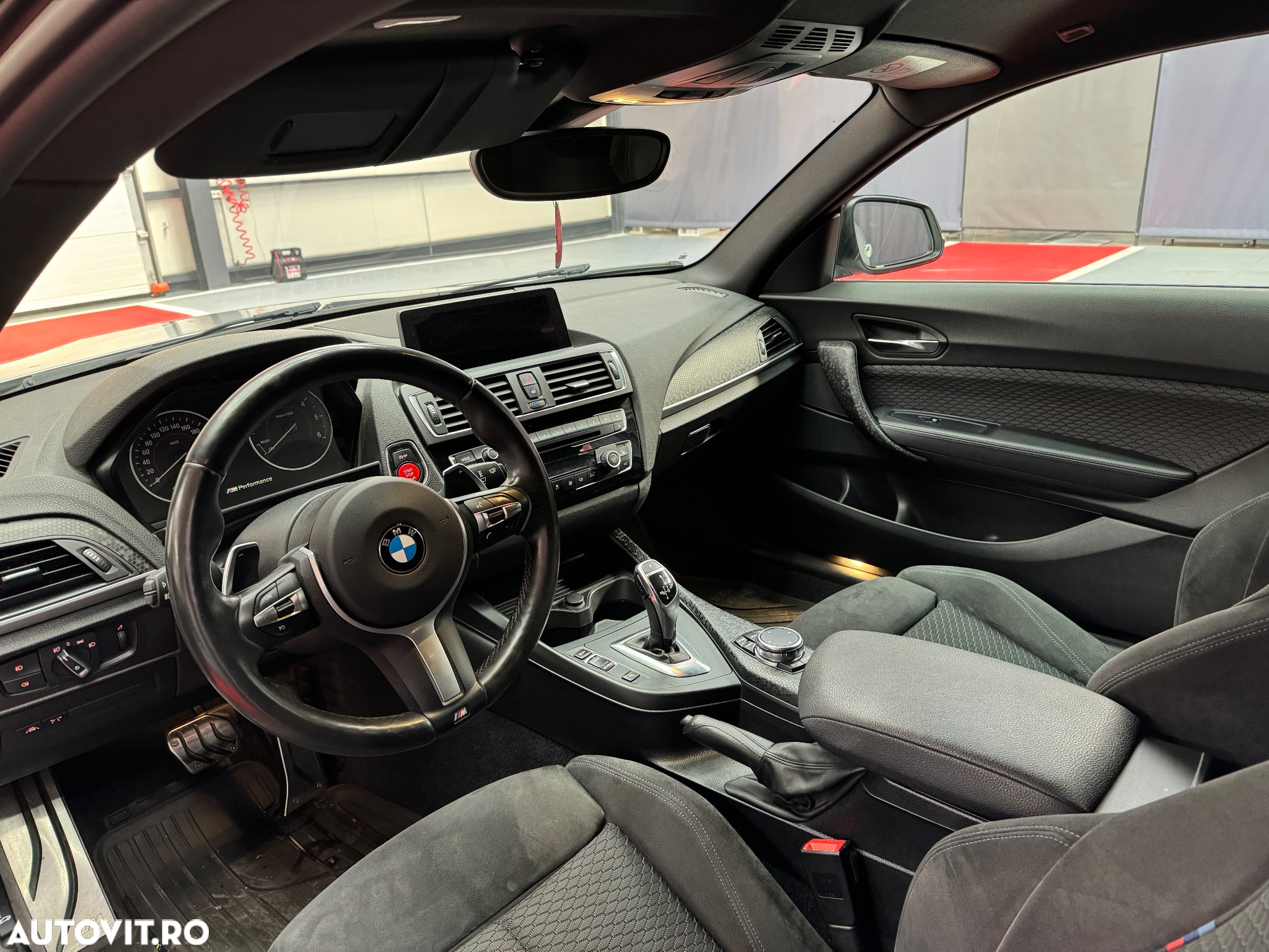 BMW Seria 2 220d Coupe Aut. - 11