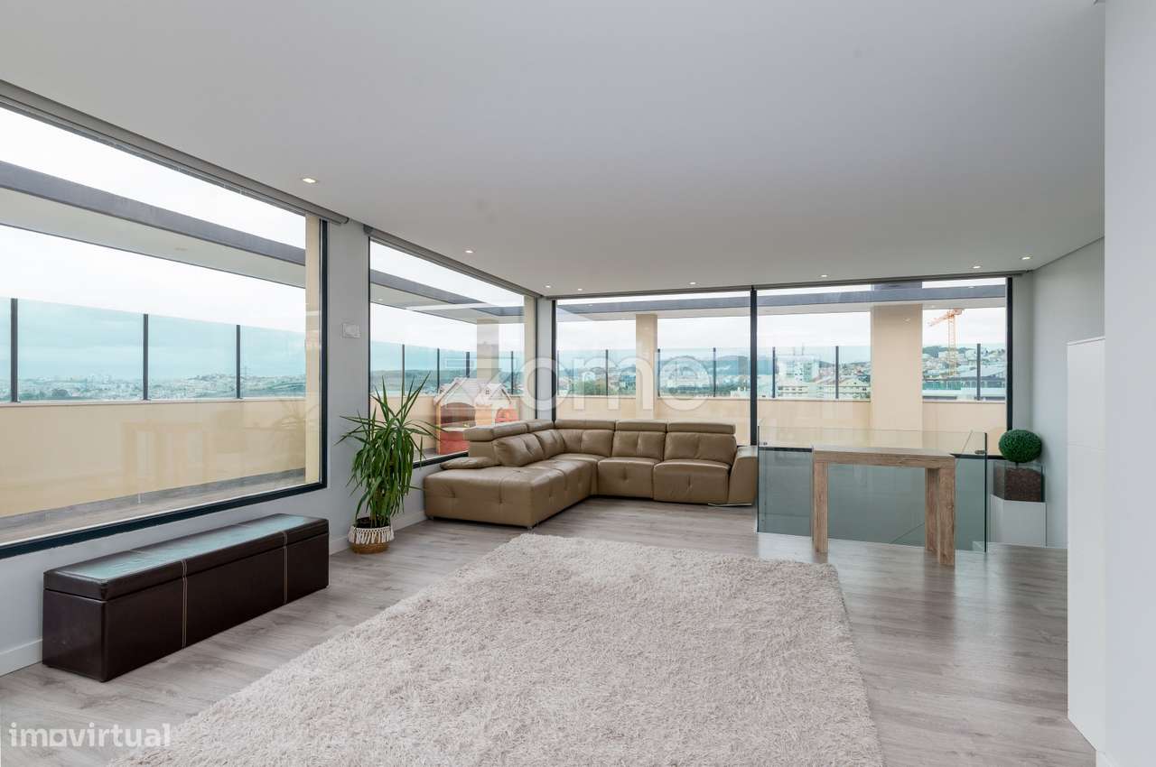 Luxuosa Penthouse T4-38