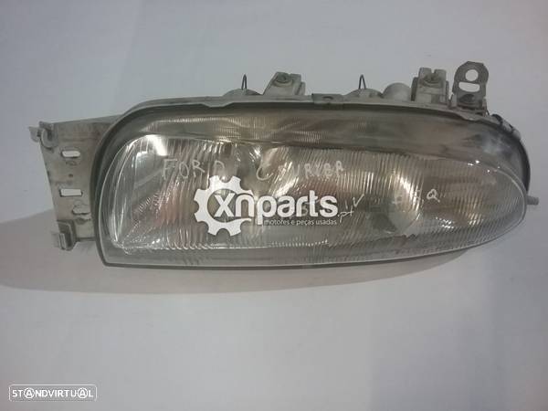 Farol normal Frente/Esq FORD TOURNEO COURIER Kombi 1.0 EcoBoost | 02.14 -  Usado - 1