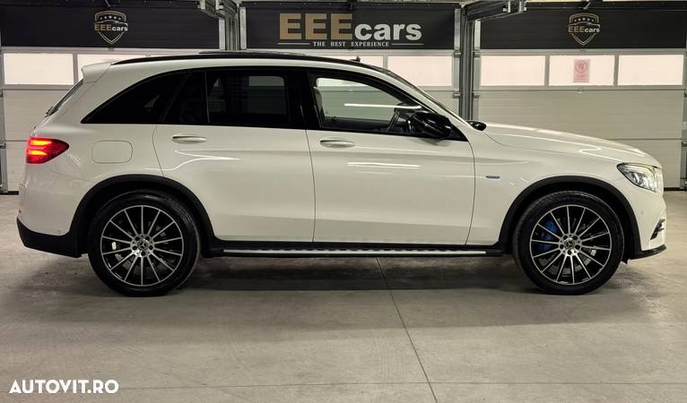 Mercedes-Benz GLC 350 e 4Matic 7G-TRONIC AMG Line - 24