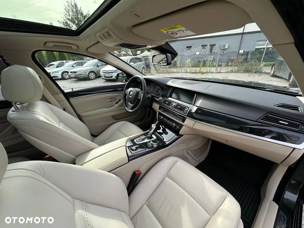 BMW Seria 5 520d xDrive Luxury Line - 16