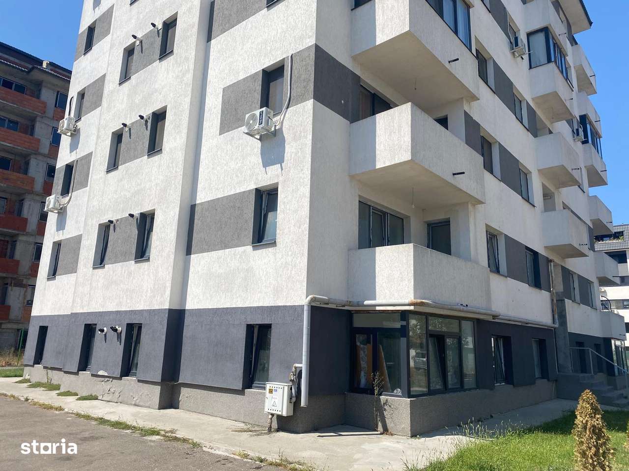 Militari-Chiajna Ap 2 camere decomandat et 4 din 5-14